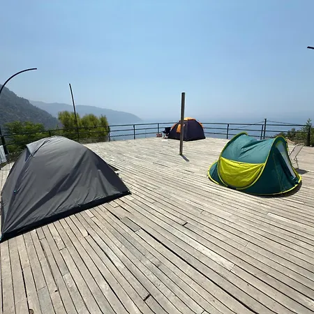 Mandala Parque de Campismo Faralya