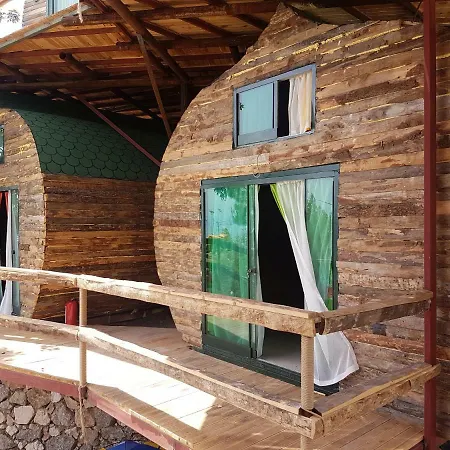 Mandala Parque de Campismo Faralya